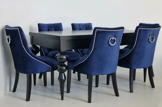 Zestaw stół drewniany z krzesłami tapicerowanymi PRODUCENT