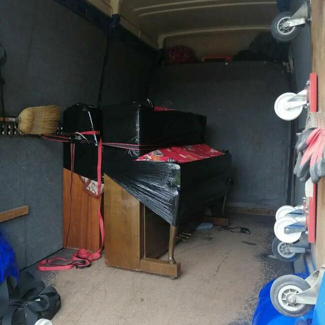 TRANSPORT PIANIN FORTEPIANÓW PRZEPROWADZKI+EKIPA TRAGARZY