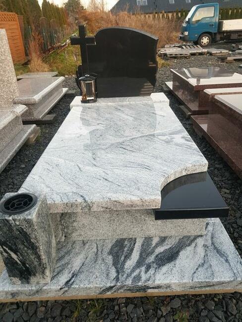 Sprzedaż i montaż nagrobków. Jelenia Góra i okolice.