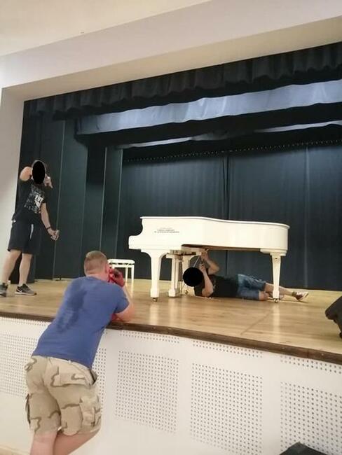 TRANSPORT PIANIN FORTEPIANÓW PRZEPROWADZKI+EKIPA TRAGARZY