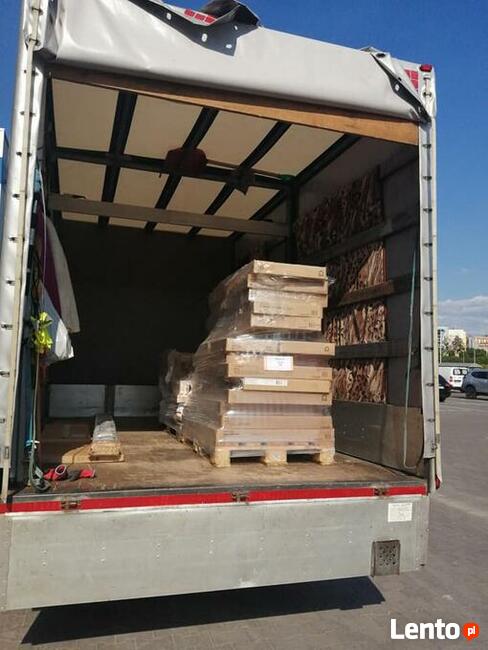 Bagażówka przeprowadzki plus ekipa transport towarów rzeczy