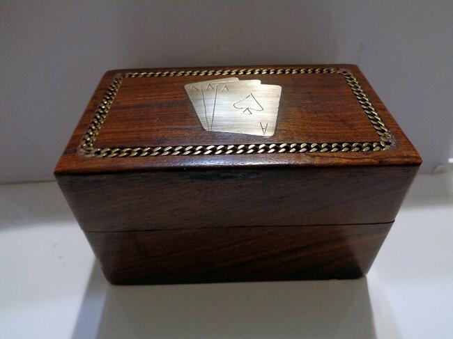 Kasetka drewniana z polisandru - Indie