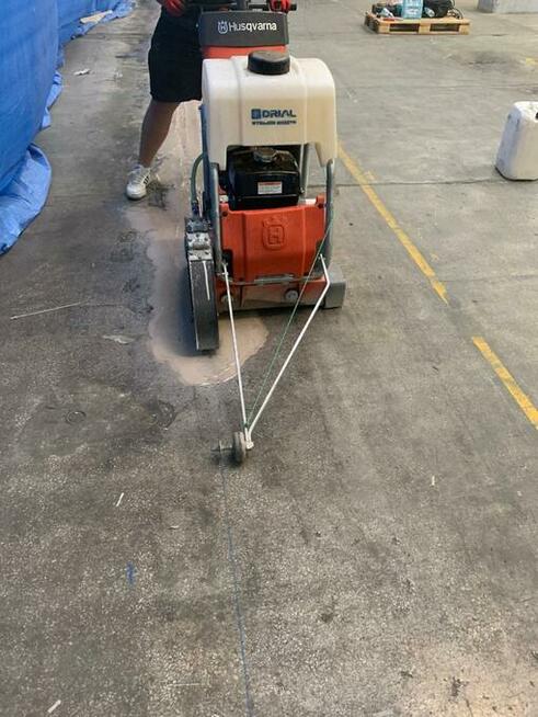 Wiercenie otworów w betonie – technika diamentowa .