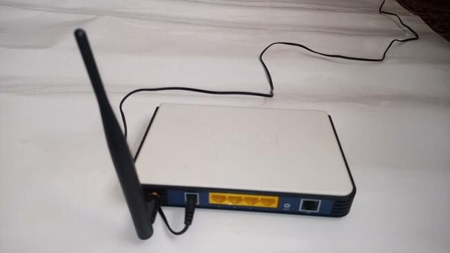 Ruter TP-LINK TD-W8910G