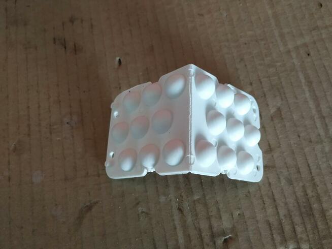 Panel separacyjny do prefabrykatów betonowych plastikowy