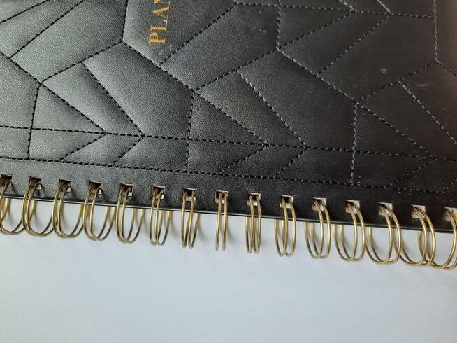 Czarny planer pikowany organizer osobisty