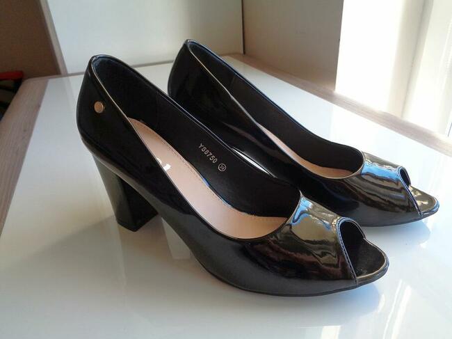Buty damskie