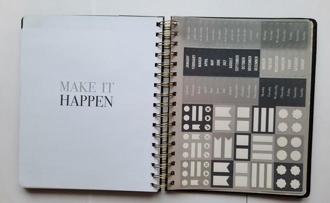 Czarny planer pikowany organizer osobisty