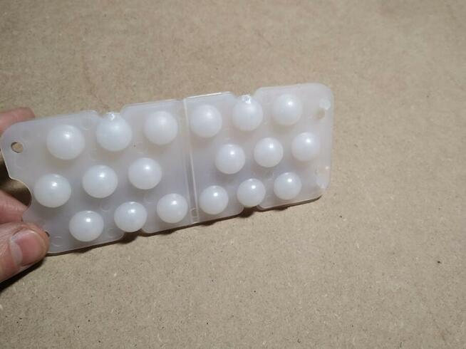 Panel separacyjny do prefabrykatów betonowych plastikowy