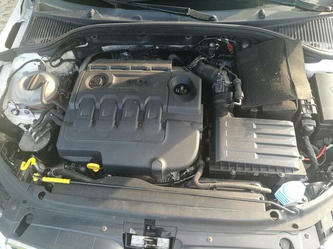 Skoda Octavia Kombi 1,6tdi salon PL