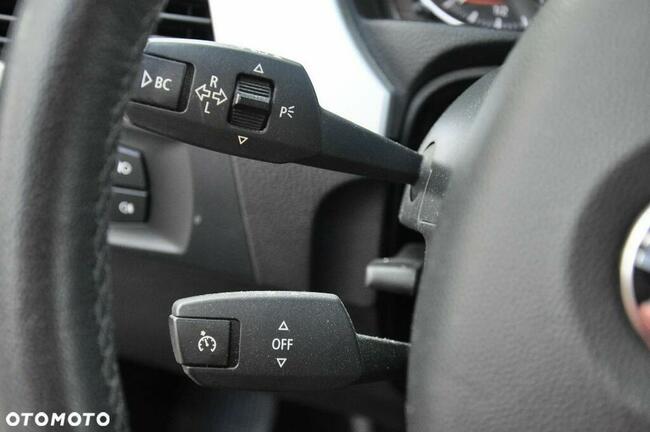 BMW Seria 3 318i Touring