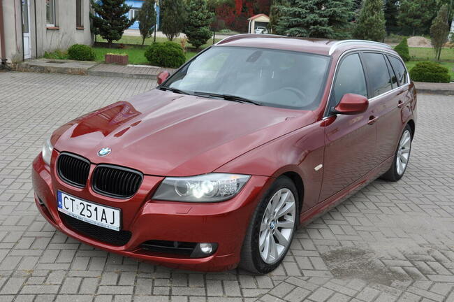 BMW Seria 3 318i Touring