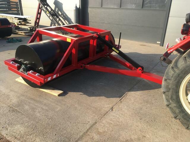 Wał łąkowo-uprawowy polowy ciągano-zawieszany