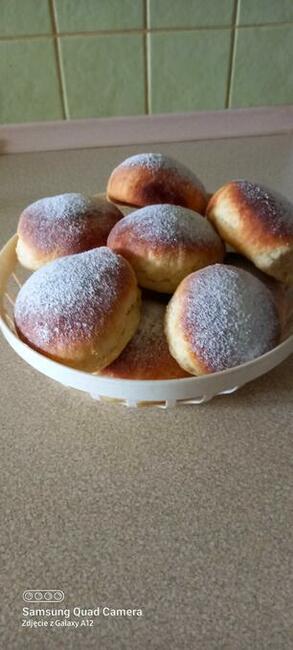 Poszukiwana pani do przyjazni..