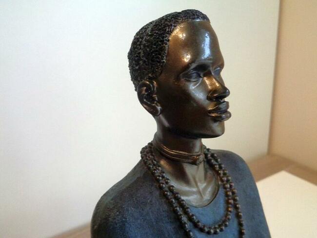 Figurka z poliseringu