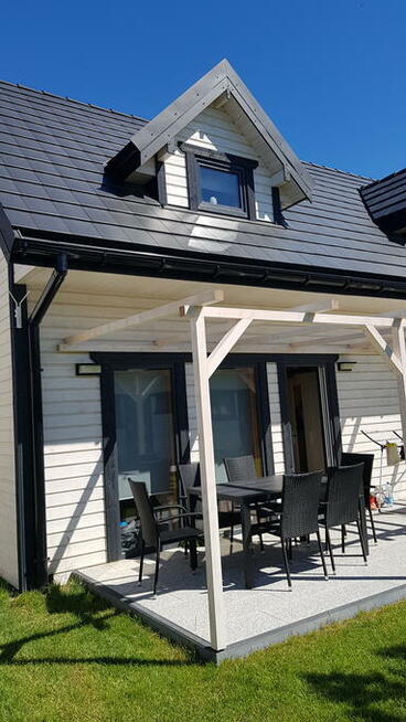 Osada Wypoczynku Jantar - Domki z Basenem, Sauną i Jacuzzi