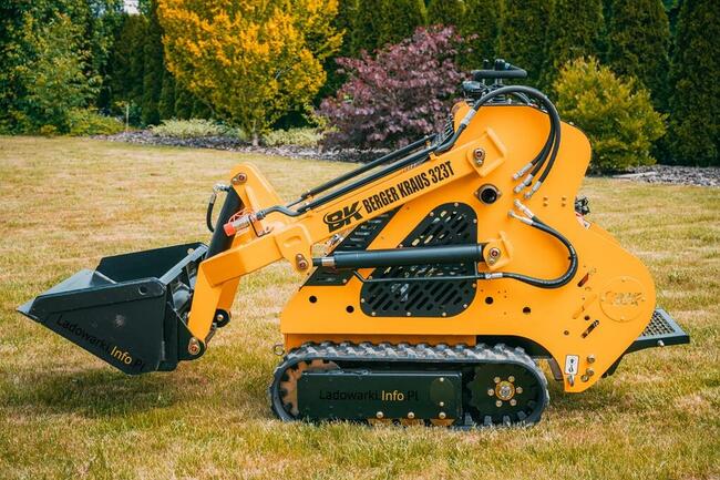 Ładowarka gąsienicowa Berger Kraus 323T Honda GX690 22,1 KM