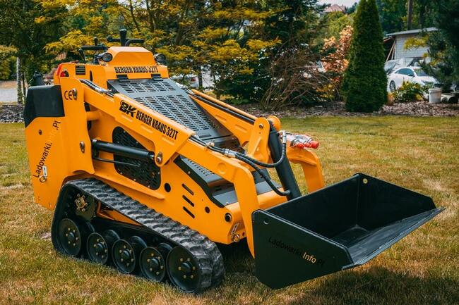 Ładowarka gąsienicowa Berger Kraus 327T KUBOTA 25KM