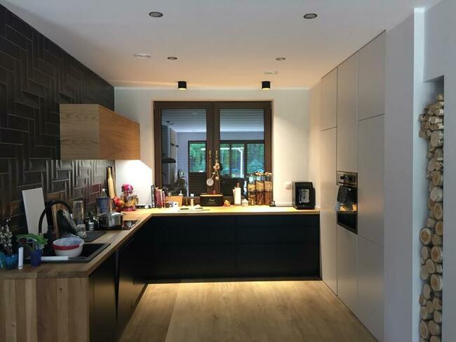 Usługi Stolarsko Meblowe Podłogi Skręcanie Montaż Projekt 3D