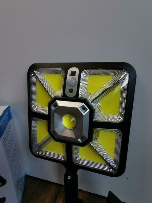 Nowe Solarny lampy uliczne z panelem słonecznym 226cob 600w