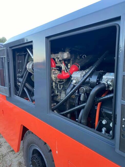 Boczny wózek widłowy z bocznym załadunkiem Nowy 3-12 Ton GW