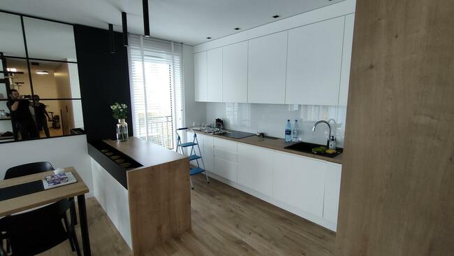 Usługi Stolarsko Meblowe Podłogi Skręcanie Montaż Projekt 3D