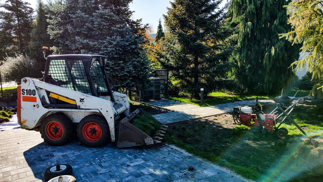 Miniładowarka Bobcat S100 S450 wynajem usługi budowa ogrody