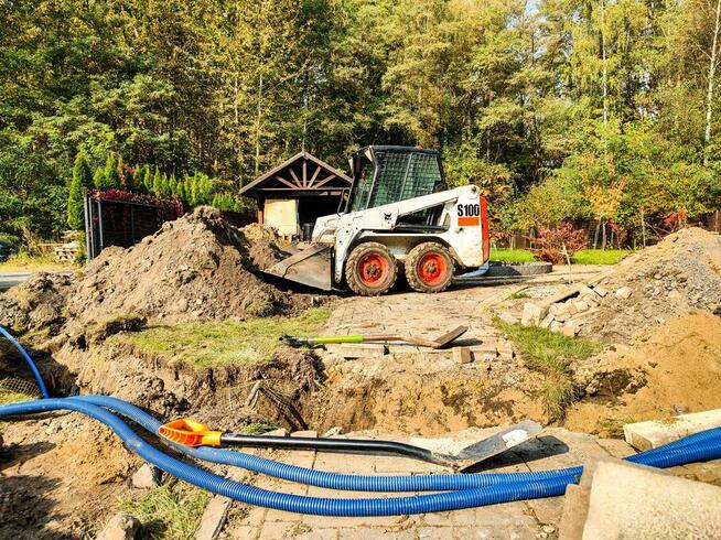 Miniładowarka Bobcat S100 S450 wynajem usługi budowa ogrody