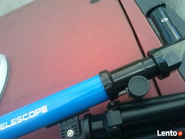 Luneta na trójnogu, 40 zł.