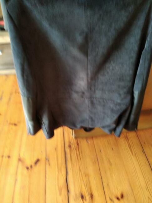 Marynarka firmy Konik