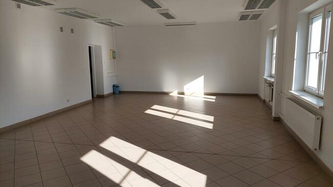 Wynajem lokali - biuro, gabinet, usługi, pokój różne metraże