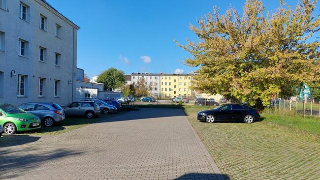 Wynajem lokali - biuro, gabinet, usługi, pokój różne metraże