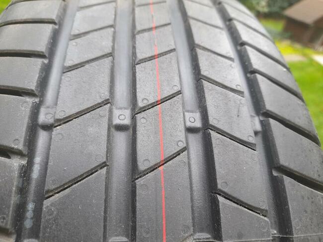Opona letnia, Bridgestone Turanza T005 205/55 R16-uszkodzona