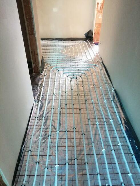 Hydraulik przyjmie zlecenia, nawiąże współprace