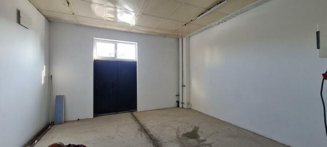 Lokale użytkowe i magazynowe wynajmę w Sieradzu.