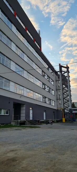 Lokale użytkowe i magazynowe wynajmę w Sieradzu.