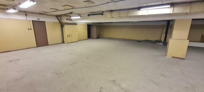 Lokale użytkowe i magazynowe wynajmę w Sieradzu.