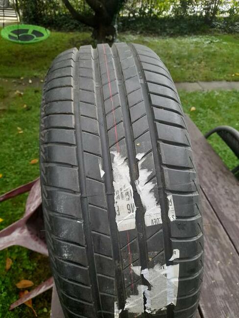 Opona letnia, Bridgestone Turanza T005 205/55 R16-uszkodzona