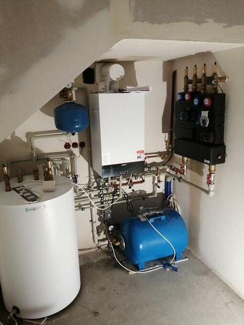 Hydraulik przyjmie zlecenia, nawiąże współprace