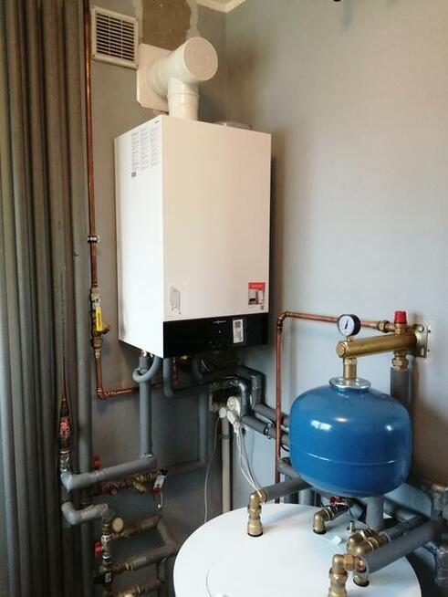 Hydraulik przyjmie zlecenia, nawiąże współprace