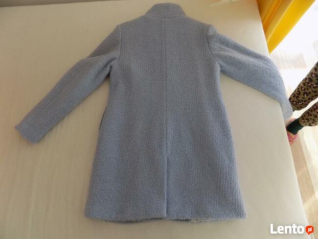 NIEBIESKI PŁASZCZYK