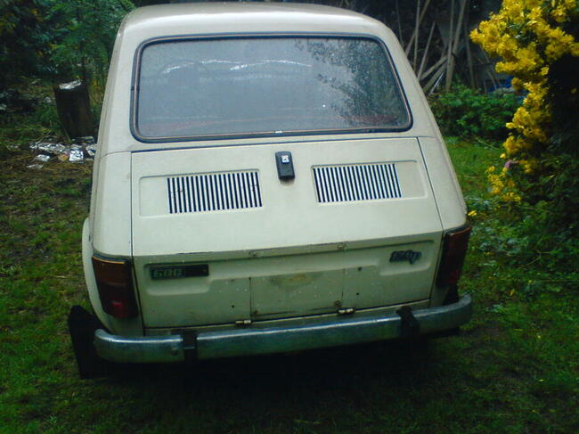 Fiat 126p 1975 r. pierwszza seria FSM Bielsko