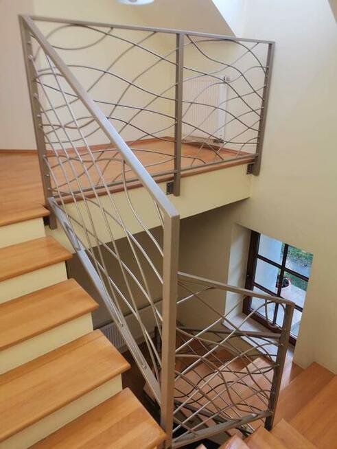 Nowoczesne balustrady, bramy, ogrodzenia malowane i nierdzewn