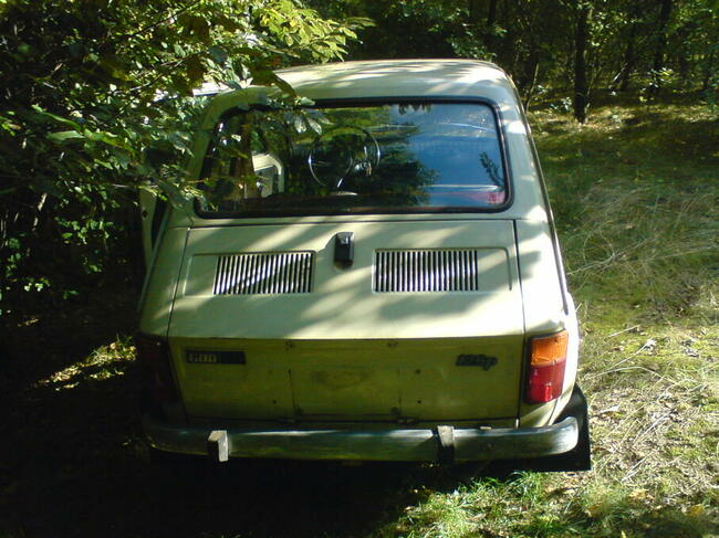 Fiat 126p 1975 r. pierwszza seria FSM Bielsko