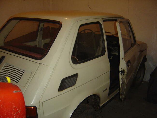 Fiat 126p 1975 r. pierwszza seria FSM Bielsko
