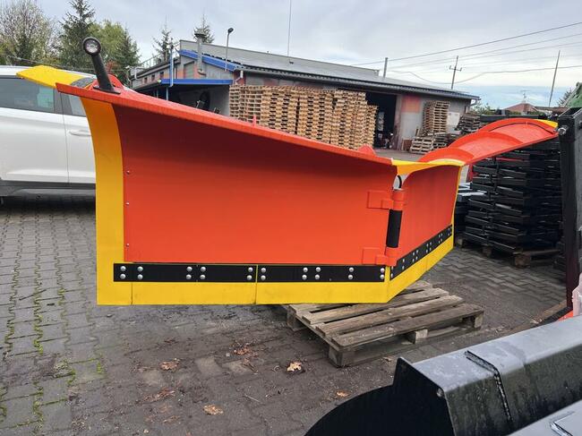 Pług do śniegu hydrauliczny Strzalka JCB MANITOU CAT CASE