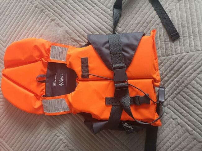 Sprzedam kamizelki ratunkowe