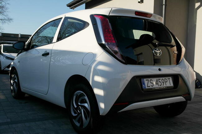 Toyota Aygo 2015 1.0 VVT-I Hatchback 69KM #2