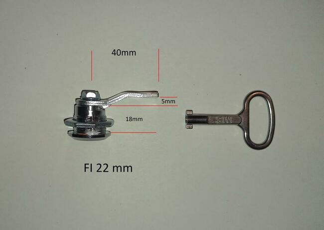 Zamek i kluczyk do szafy sterowniczej