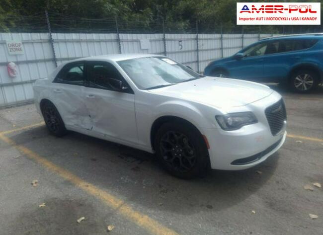 Chrysler 300C 2022, 3.6L, 4x4, TOURING, od ubezpieczalni